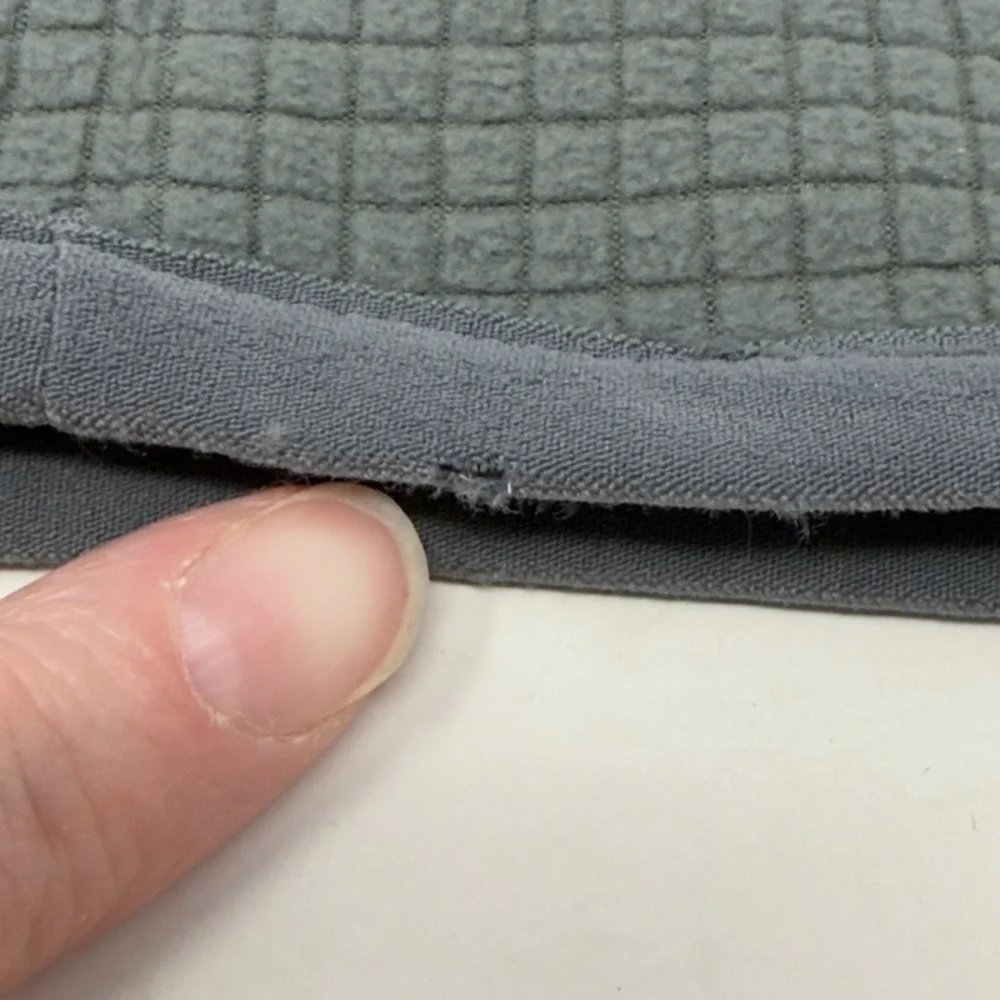 Nike Reversible Fleece Neck Warmer Gaiter Black Grey Waffle Grid Adjustable‎
